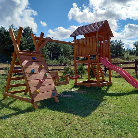 Letniskowy Caloroczny Apartmán Ciemno